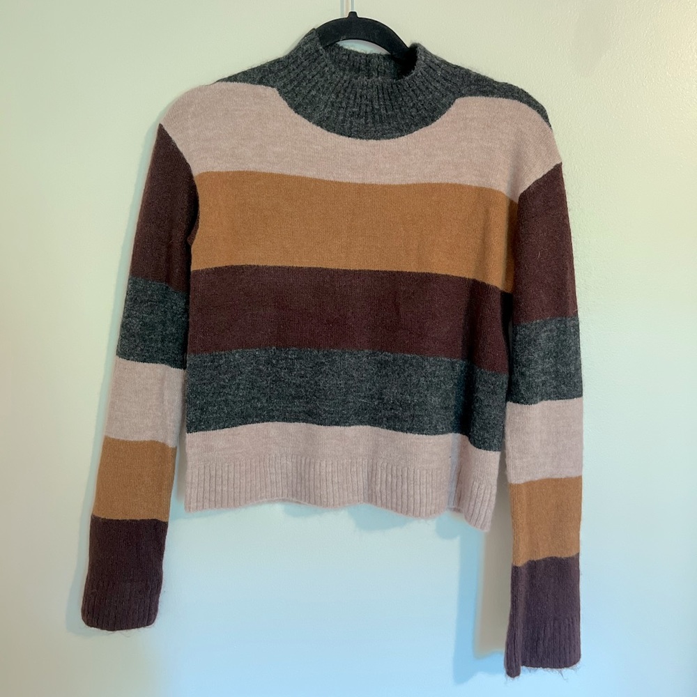EXPRESS Long Sleeved Striped Turtleneck Sweater